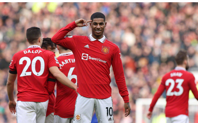 仅标志着他 仅标志着他